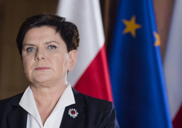 P. Tracz Premier Szydło: Szkoda, że Komisja Europejska nie stosuje równej miary wobec wszystkich państw UE