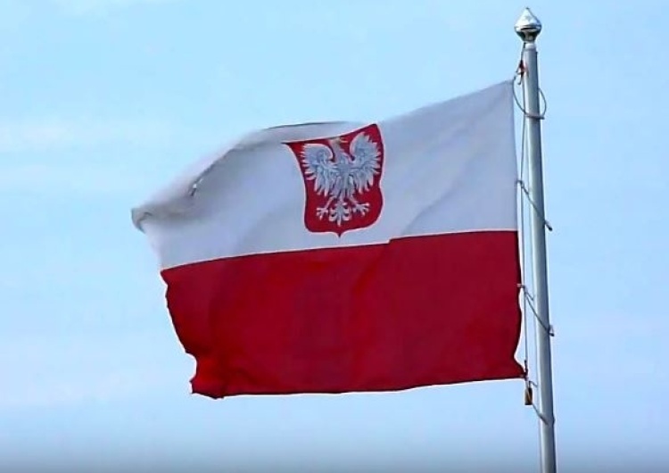  Ukarano dla Niemców, którzy zdeptali polską flagę. Oskarżeni wyrazili skruchę