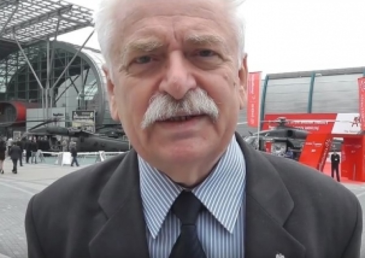 Romuald Szeremietiew: Kariera "zdrajcy"