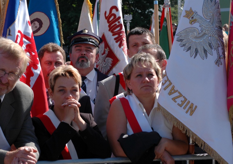 KOD zarezerwował Plac Solidarności na 31 sierpnia i... zaprosił "S" jako gościa. "S":bezczelna prowokacja