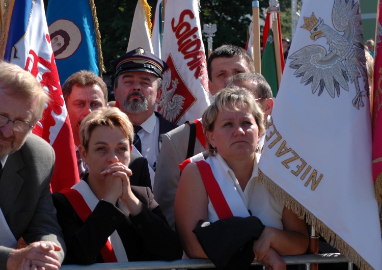  KOD zarezerwował Plac Solidarności na 31 sierpnia i... zaprosił "S" jako gościa. "S":bezczelna prowokacja