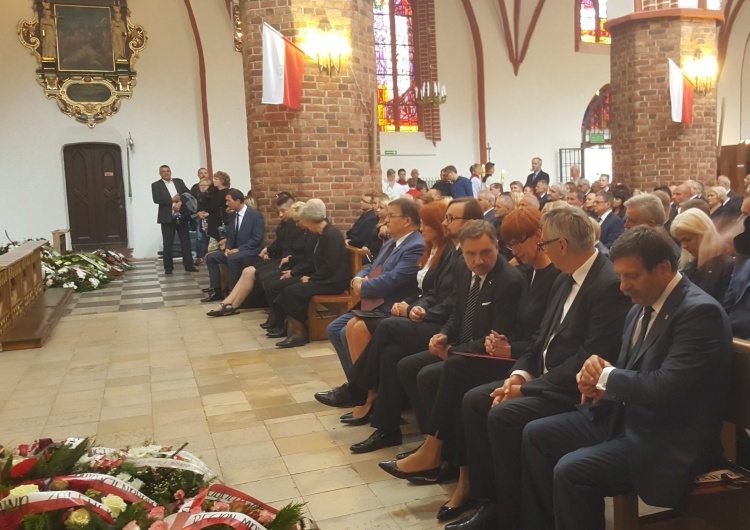 Roman Giedrojć. Solidarność pożegnała przyjaciela