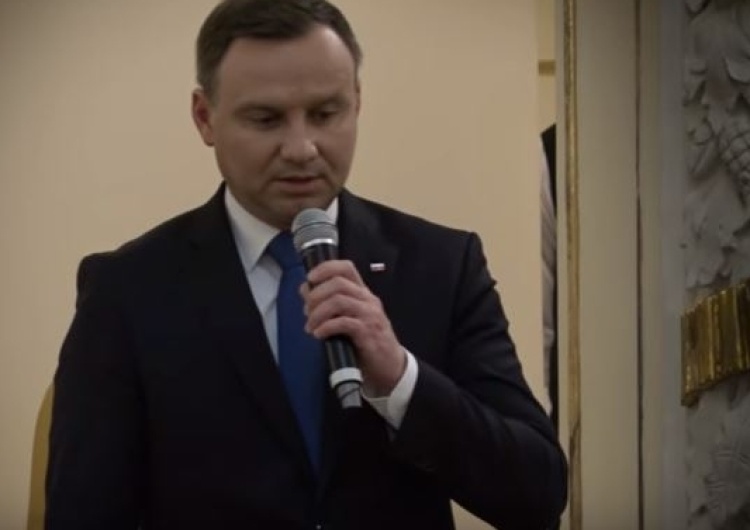 Rosemann: Pomóż opozycji, przewróć się sam czyli szorstka przyjaźń