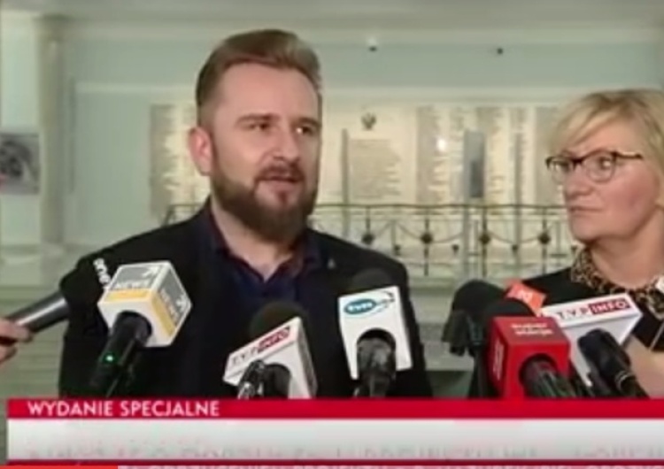 Poseł Liroy demaskuje hipokryzję PO i Nowoczesnej w sprawie aborcji: "W co gracie?!"