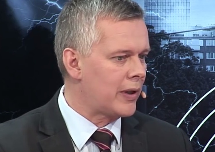 zrzut ekranu Siemoniak o PiS: "Kto osłabia relacje Polski z Zachodem, działa w interesie Rosji"