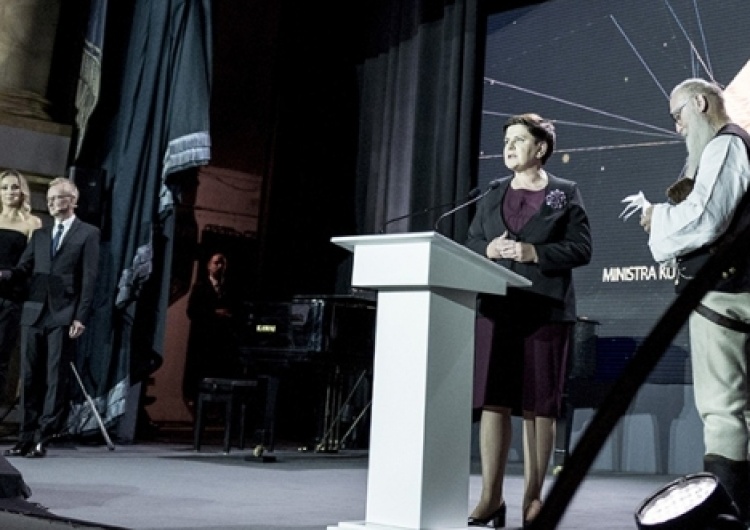 Premier Beata Szydło na rozdaniu nagród ministra kultury