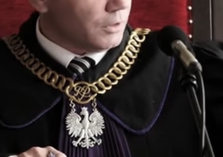 Paweł Janowski: Spleśniałe sądy