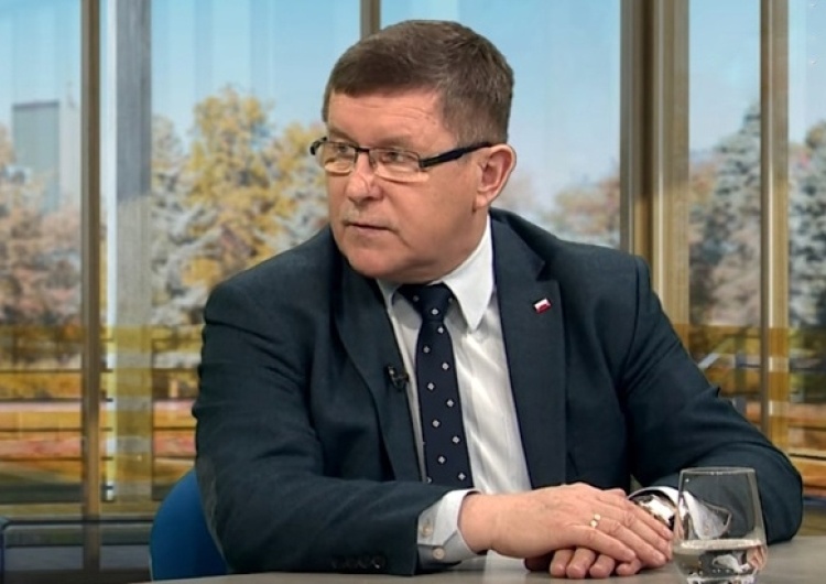 Zbigniew Kuźmiuk: "Afera tortowa" to próba nakręcenia jakiejś gigantycznej hucpy
