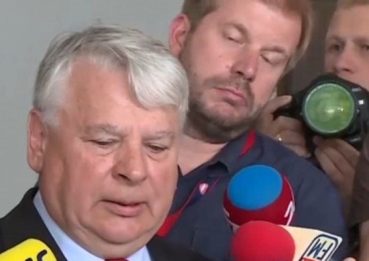Borusewicz "zaskoczony" oświadczeniem marszałka Karczewskiego
