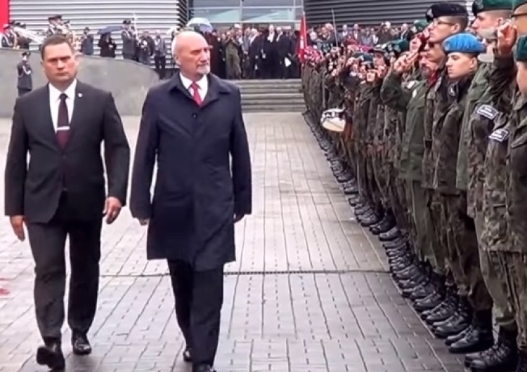 Romuald Szeremietiew: Bilion małym drukiem