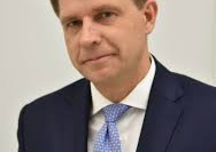 Szef Nowoczesnej liderem i ideologiem "nowoczesnego patriotyzmu"