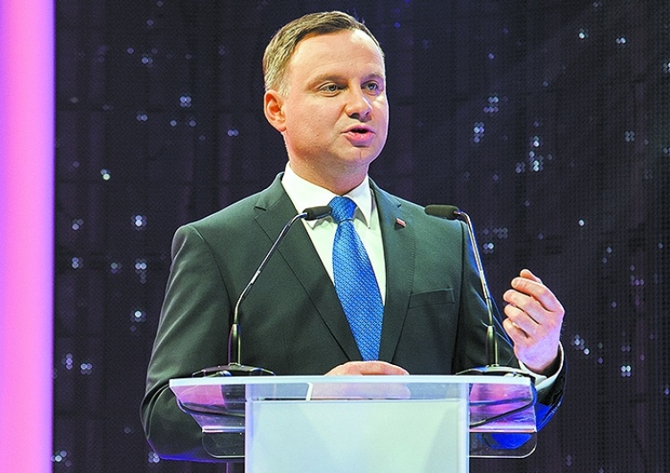 M. Żegliński Prezydent z narodem. Andrzej Duda wysłał jasny sygnał: działam w imieniu Polaków