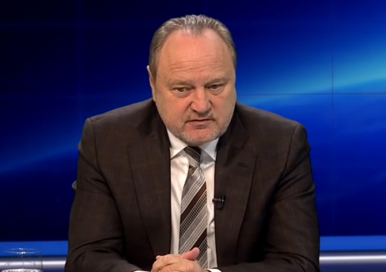 zrzut ekranu Janusz Szewczak: Nam nie chodzi o zmiany pozorne. Polski rząd zajmuje się miliardowymi kwotami