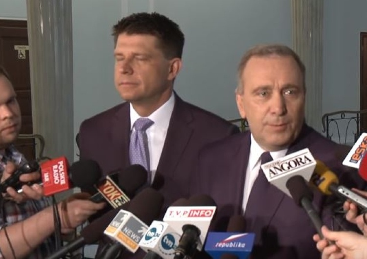 TVN organizuje plebiscyt na "Mistrza riposty" wśród polityków. Jedni z nominowanych... Petru i Schetyna