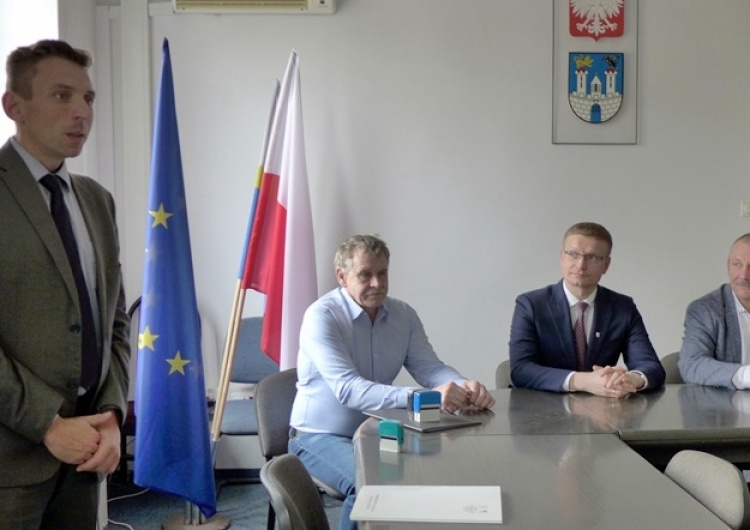 Podwyżki Płac W Instytucjach Pomocy Społecznej Od 1 Października