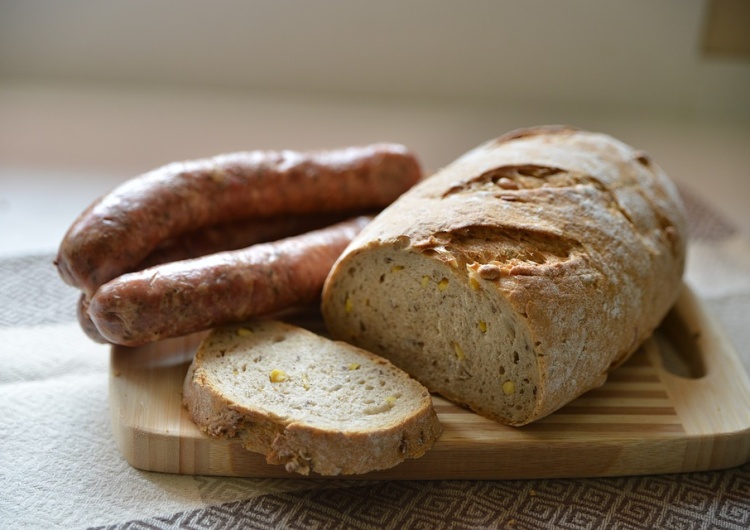 Polacy coraz chętniej wybierają krajową żywność. Polskie produkty podbijają też europejski rynek