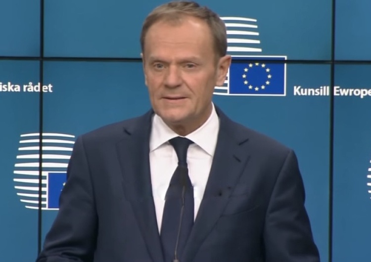 zrzut ekranu Donald Tusk: "Budzę się i zasypiam z myślą: Co zrobić, żeby Polska nie była izolowana"