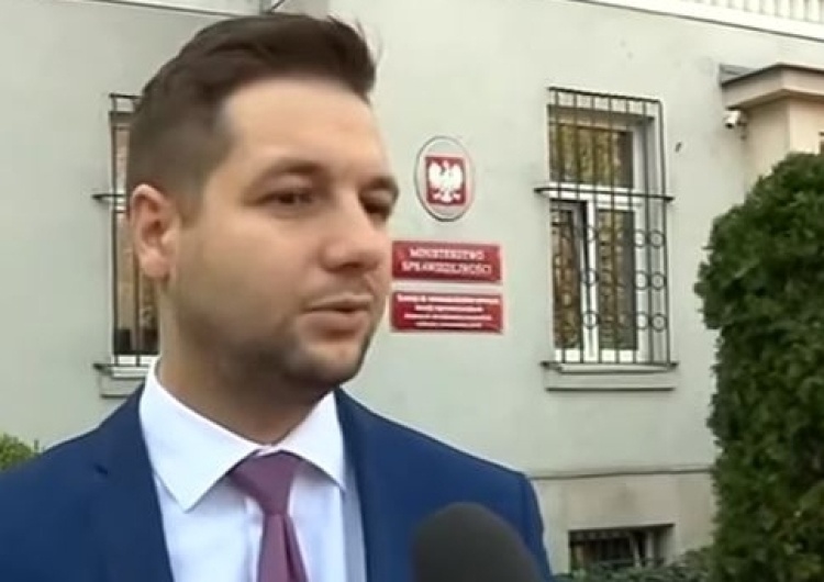 Patryk Jaki podniesie kary dla Hanny Gronkiewicz-Waltz? "Są osoby w komisji, które chcą i 100 tys. zł"
