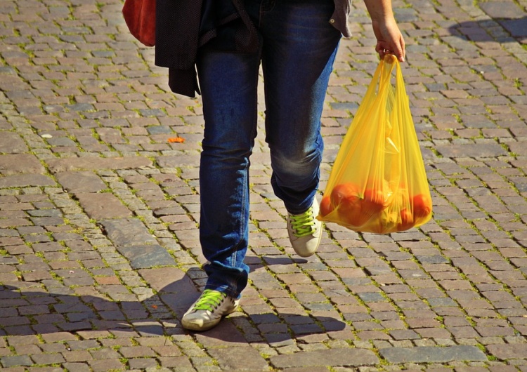  Opłata recyklingowa wchodzi w życie. Gdzie powędrują pieniądze?