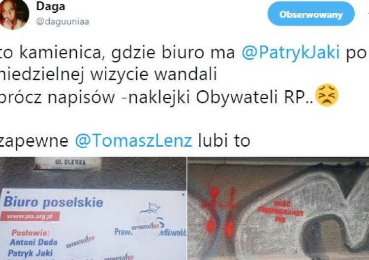 Wandale zdewastowali kamienicę z biurem Patryka Jakiego. Zostawili po sobie naklejki Obywateli RP