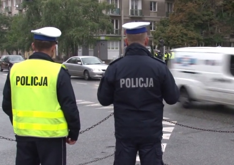 Podsumowanie akcji "Znicz": 1821 nietrzeźwych kierujących, 609 wypadków, w których zginęły 53 osoby