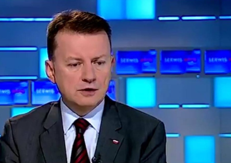 zrzut ekranu Mariusz Błaszczak skomentował decyzję HGW. "Kompromitacja i kpina z Polaków!"