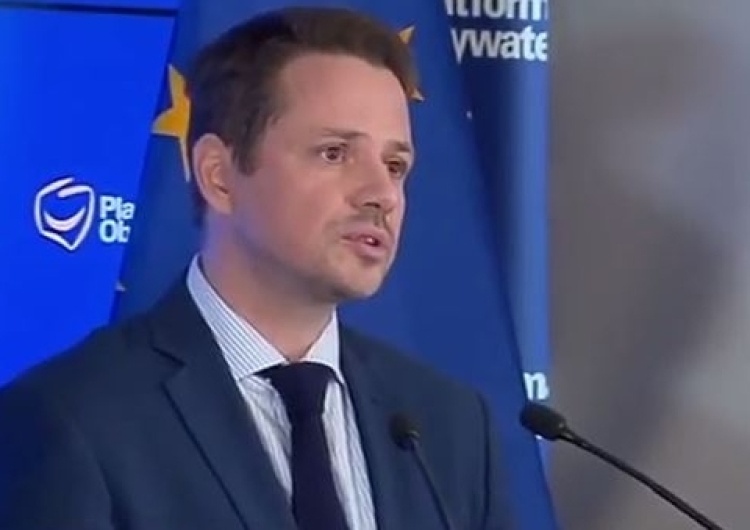  Rafał Trzaskowski: Tęcza oczywiście, ale o pomnik Lecha Kaczyńskiego trzeba zapytać w referendum