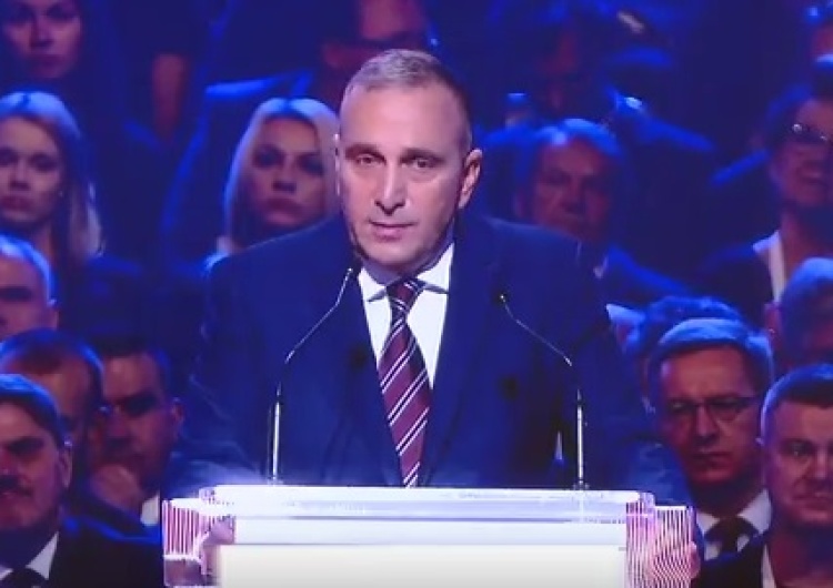 zrzut ekranu Januszewski: Tydzień z życia sfer publicznych, czyli magiel z koncesją na zabijanie śmiechem