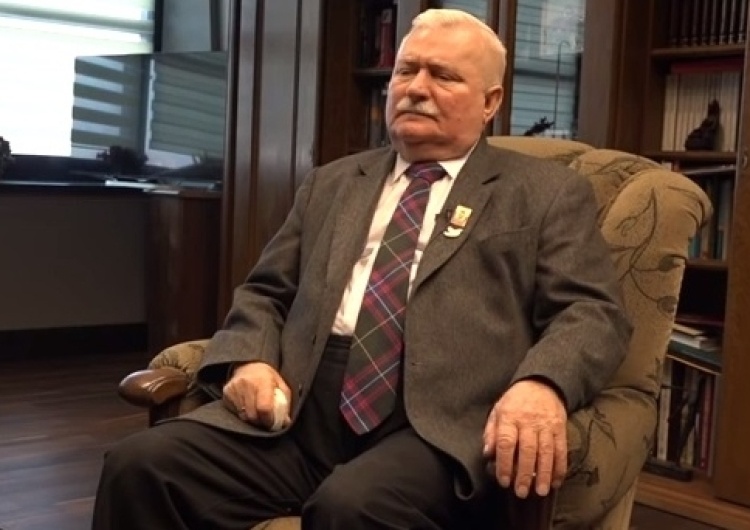  Lech Wałęsa: Rząd sieje zamęt i niezgodę. Apeluję do wolnego świata o solidarną pomoc