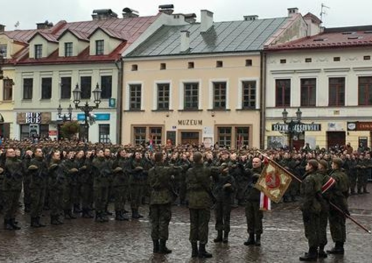  Przysięga wojskowa pół tysiąca żołnierzy Obrony Terytorialnej w Rzeszowie