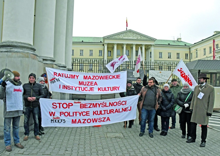 T. Gutry Protest muzealników: O pracy  nie rozmawia się przy kawie