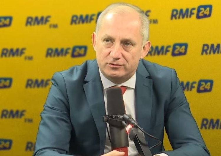 Mazurek zripostował Neumanna: Pamiętam plakaty Lecha Kaczyńskiego na szubienicy.Wtedy Pan nie protestował