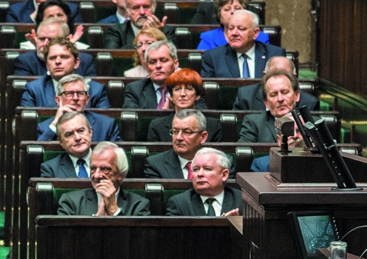 M. Żegliński Najnowszy sondaż: PiS wciąż z dużą przewagą, odbicie Nowoczesnej