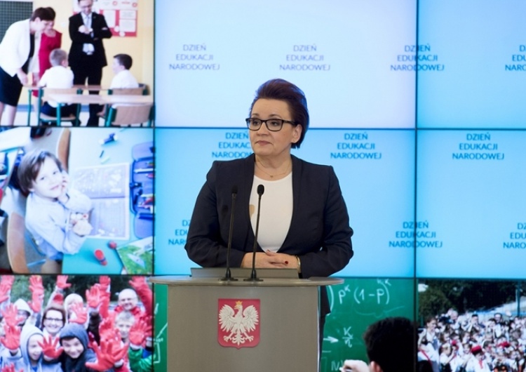 Zalewska: Nasza młodzież jest coraz bardziej wymagająca