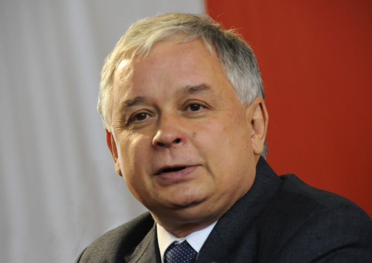 Lech Kaczyński T.Gutry Nadanie imienia Lecha Kaczyńskiego ulicy w ukraińskim mieście Bucza