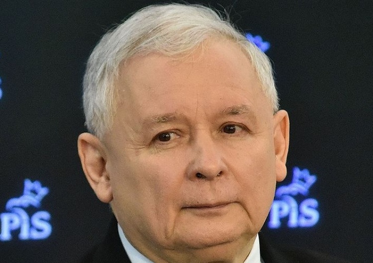 Jarosław Kaczyński: Ciało prezydenta Lecha Kaczyńskiego będzie ekshumowane z grobowca na Wawelu