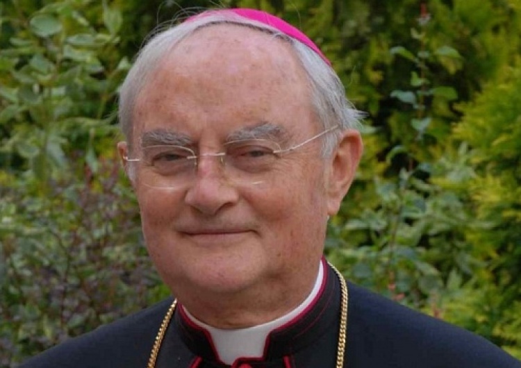 Abp Henryk Hoser odchodzi na emeryturę. Papież przyjął jego rezygnację