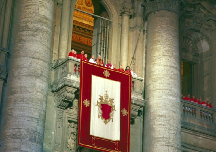 Habemus papam – 38 lat temu Karol Wojtyła został wybrany papieżem