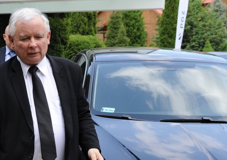 Trwa spotkanie kierownictwa PiS na Nowogrodzkiej