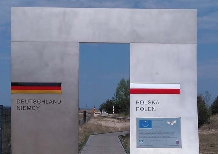  Zbigniew Kuźmiuk: Komisarz Oettinger przyznaje, że część unijnych pieniędzy dla Polski, wraca do Niemiec