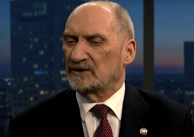  [video] Minister Macierewicz: Zawsze gdy rozmawiam z zagranicznymi partnerami przywołuję sprawę Smoleńska