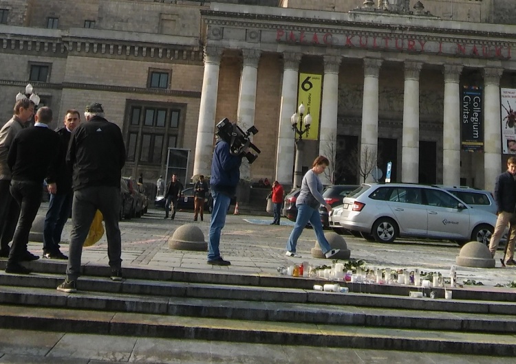 Nie ma granic? Na WOŚP można będzie licytować "kolekcję krawatów Piotra S. - samospaleńca"