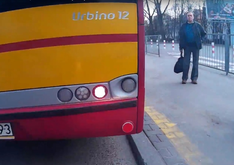  W Warszawie staną autobusy? Nie chodzi o śnieg. Kierowcy rozważają strajk - "Obniżki zamiast podwyżek"