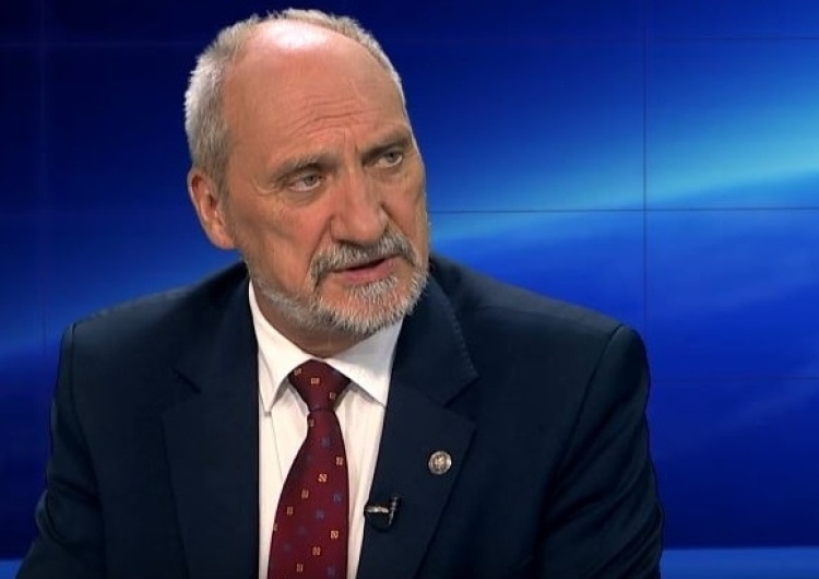 Macierewicz: zakładanie partii (...), nie prowadziłoby do niczego, co mogłoby Polsce się przysłużyć