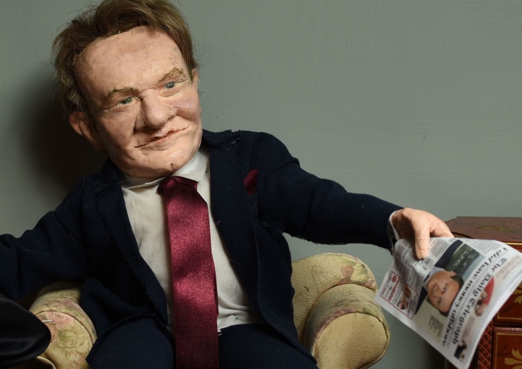 Nowe plastusie Barbary Pieli: Dominik Tarczyński z psem Oskarem