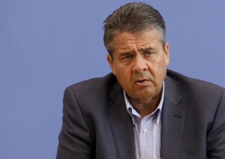  Sigmar Gabriel, niemieckie MSZ: Obozy były niemieckie! Użycie terminu "polski obóz zagłady" jest błędne