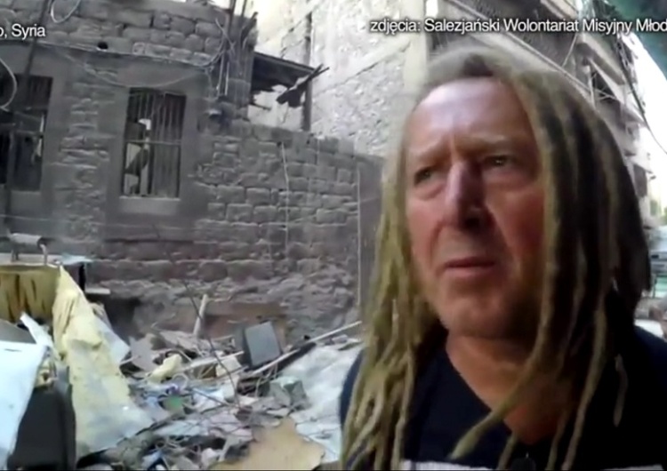 Polski muzyk Dariusz Malejonek wolontariuszem w syryjskim mieście Aleppo