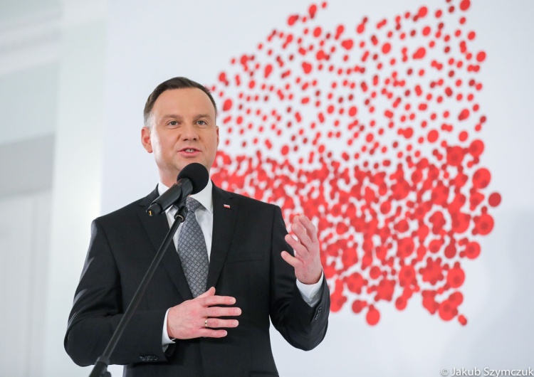  Andrzej Duda zachęca do konstytucyjnej ochrony wieku emerytalnego. "Potrzebna dyskusja na ten temat"