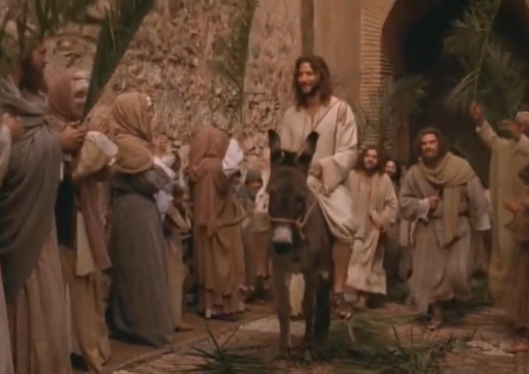  [video] Ewangelia  na Niedzielę Męki Pańskiej (Niedzielę Palmową) z komentarzem