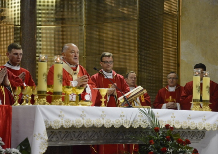  Kościół obchodzi dziś Wielki Czwartek. Chrześcijanie rozpoczynają Triduum Paschalne